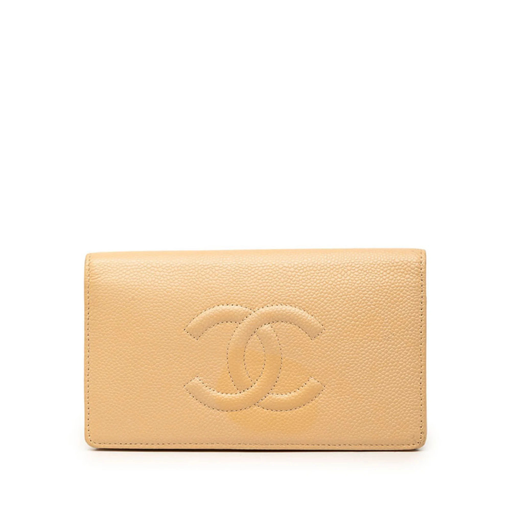 CHANEL Cream Caviar Leather Logo Wallet